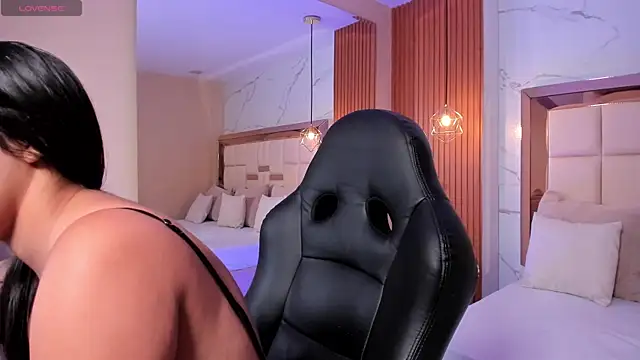 julieta rosee online show from 02-25-26, 10:09