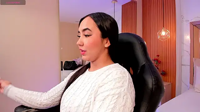 julieta rosee online show from 03-04-26, 09:55