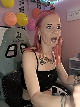 Purple2StayThnxx online show from 09-25-25, 02:23