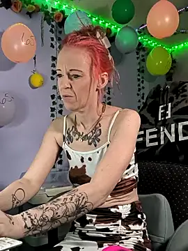 Purple2StayThnxx online show from 09-11-25, 08:31