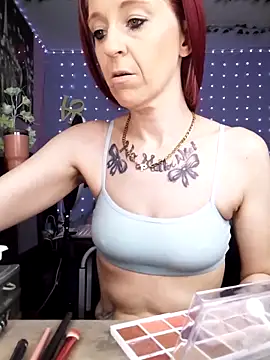 Snapshot of Purple2StayThnxx chatting on 05-12-26, 04:24 Purple2StayThnxx online show from 05-12-26, 04:24