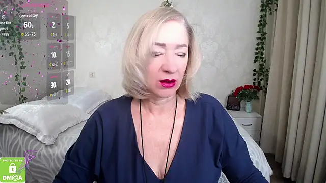 hunters woman online show from 11-11-25, 02:12