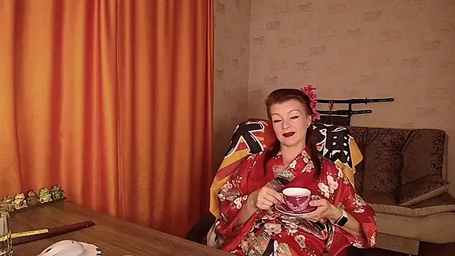 Snapshot of Milla_Vanilla_ chatting on 10-23-25, 10:58 Milla Vanilla online show from 10-23-25, 10:58