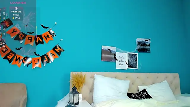 Ameli Shell online show from 10-29-25, 01:04