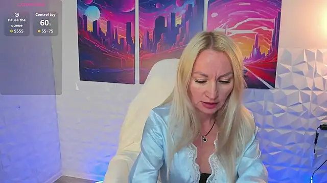 KiraSun online show from 09-29-25, 12:22