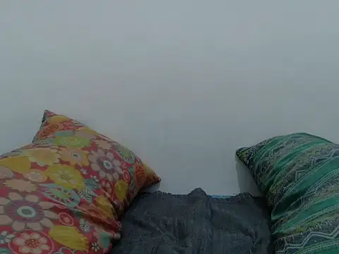 naughtyasian girl online show from 04-18-26, 07:07