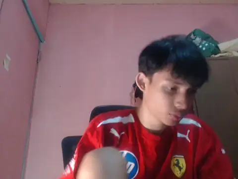 Snapshot of Kyoshi_19 chatting on 07-26-26, 11:39 Kyoshi 19 online show from 07-26-26, 11:39