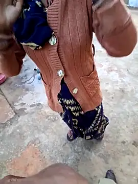 RAYI Queen 3 online show from 02-09-26, 01:58