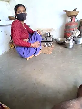 RAYI Queen 3 online show from 12-23-25, 04:34