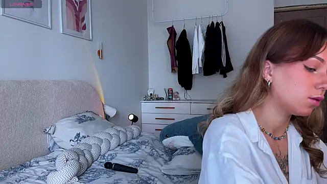 Eva Collinss online show from 07-07-26, 02:14