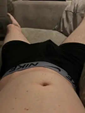 naughtycoupl98 online show from 02-22-26, 11:39