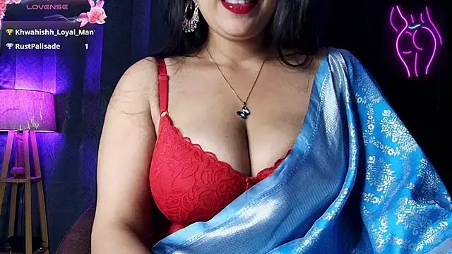 MissNasha online show from 11-18-25, 01:58