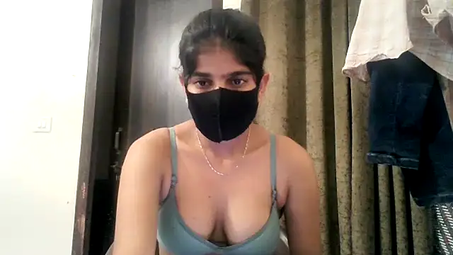 Snapshot of Aarohi_An chatting on 04-23-26, 01:45 Aarohi An online show from 04-23-26, 01:45