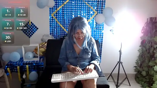 ruth blue21 online show from 10-05-25, 04:03