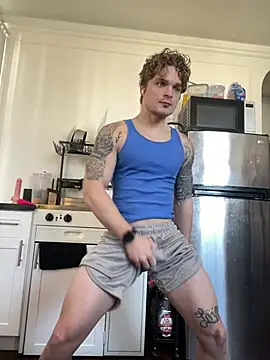 Snapshot of King_Kev_ chatting on 02-18-26, 06:04 King Kev online show from 02-18-26, 06:04