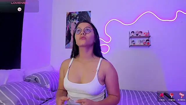 Dilan and Mia online show from 11-16-25, 08:24