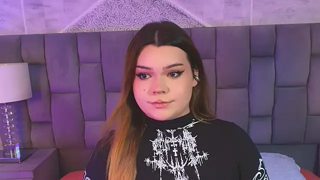 Maxxxine1 online show from 12-04-25, 10:09