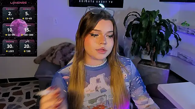 Maxxxine1 online show from 11-15-25, 11:20