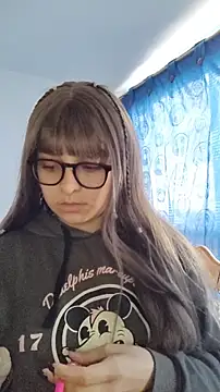 Snapshot of Aurora_blaack chatting on 01-12-26, 05:20 Aurora blaack online show from 01-12-26, 05:20