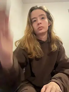 SeccySerena online show from 01-18-26, 05:38