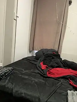 SeccySerena online show from 11-08-25, 02:31