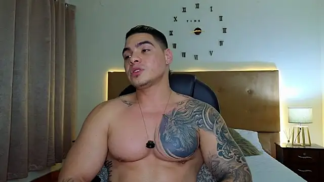 Snapshot of Steven_Velez chatting on 10-26-25, 12:33 Steven Velez online show from 10-26-25, 12:33