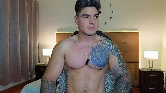 Snapshot of Steven_Velez chatting on 02-08-26, 12:41 Steven Velez online show from 02-08-26, 12:41