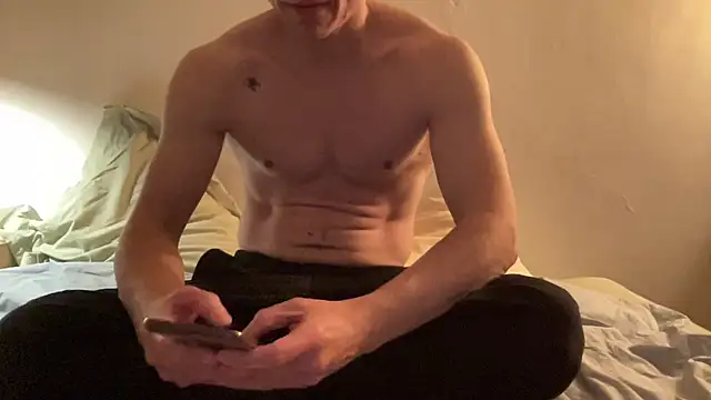 ee 000 online show from 10-12-25, 07:59