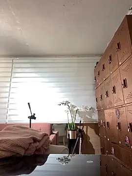 Sallem Pink online show from 02-27-26, 11:10