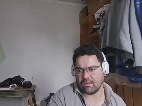 condorito222 online show from 06-06-26, 07:52