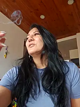 Snapshot of karla_valk1 chatting on 04-21-26, 06:47 karla valk1 online show from 04-21-26, 06:47