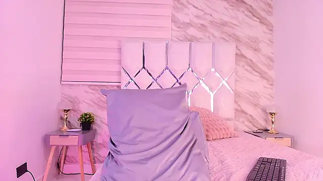 cataleya ebony  online show from 03-04-26, 03:03