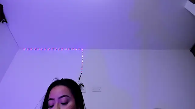 Renata reyes11 online show from 06-05-26, 03:11