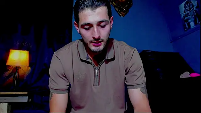 alejo  323   online show from 07-19-26, 02:20