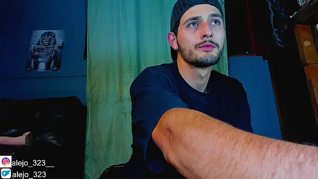 alejo  323   online show from 10-15-25, 02:10