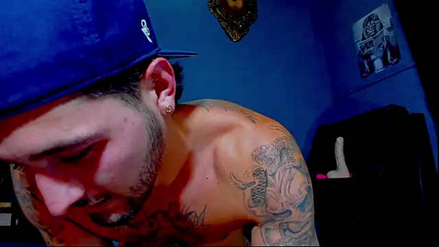 alejo  323   online show from 07-22-26, 02:57