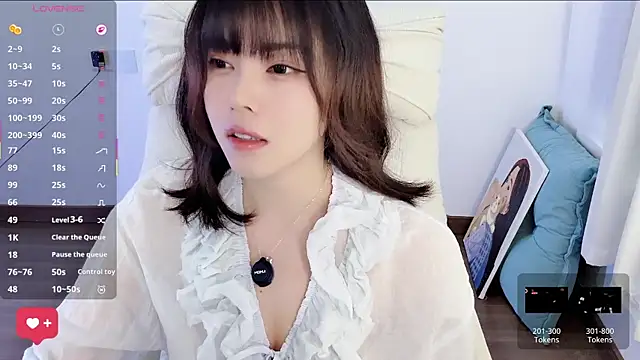 Snapshot of yara_hot1 chatting on 05-02-26, 04:18 yara hot1 online show from 05-02-26, 04:18