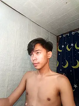 XxXBinatilyongPinoyXxX online show from 11-04-25, 01:15