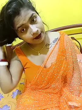 Snapshot of Naughty-Chaaya chatting on 09-26-25, 06:48 Naughty-Chaaya online show from 09-26-25, 06:48