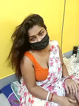 Snapshot of Naughty-Chaaya chatting on 09-12-25, 09:31 Naughty-Chaaya online show from 09-12-25, 09:31