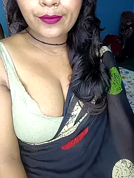 Snapshot of Naughty-Chaaya chatting on 04-27-26, 05:44 Naughty-Chaaya online show from 04-27-26, 05:44