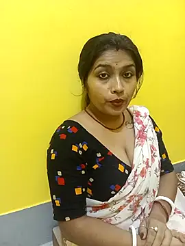 Snapshot of Naughty-Chaaya chatting on 09-20-25, 06:02 Naughty-Chaaya online show from 09-20-25, 06:02