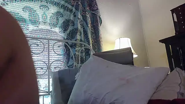 g0lden are0las89 online show from 09-21-25, 12:54