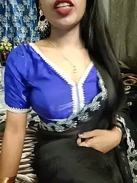 Snapshot of priya_26 chatting on 07-12-26, 05:14 priya 26 online show from 07-12-26, 05:14