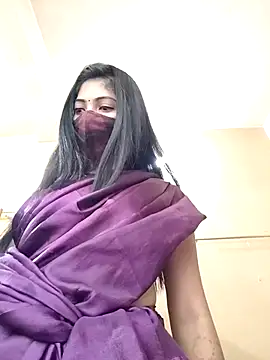 priya 26 online show from 10-04-25, 02:46