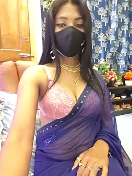Snapshot of priya_26 chatting on 07-01-26, 11:10 priya 26 online show from 07-01-26, 11:10