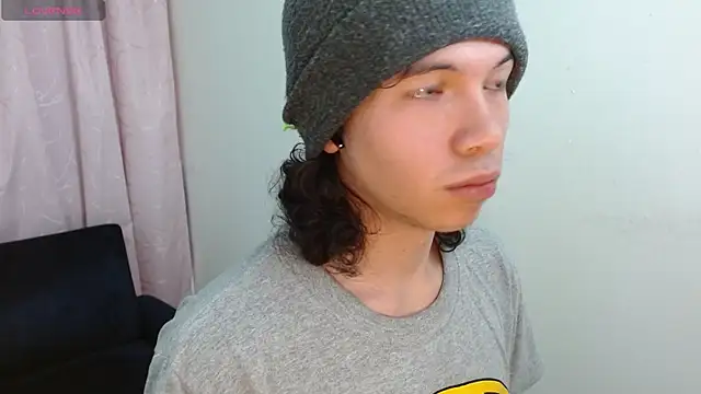 Xoxo Smiles online show from 03-29-26, 09:44