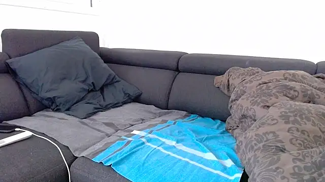 Hijuga online show from 10-01-25, 08:41