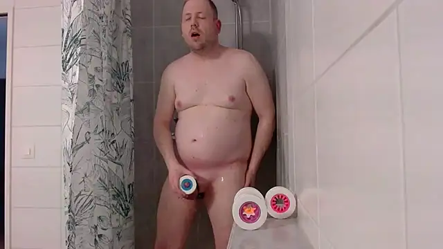 Hijuga online show from 02-19-26, 02:58