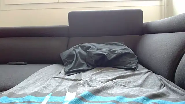 Hijuga online show from 09-12-25, 04:18